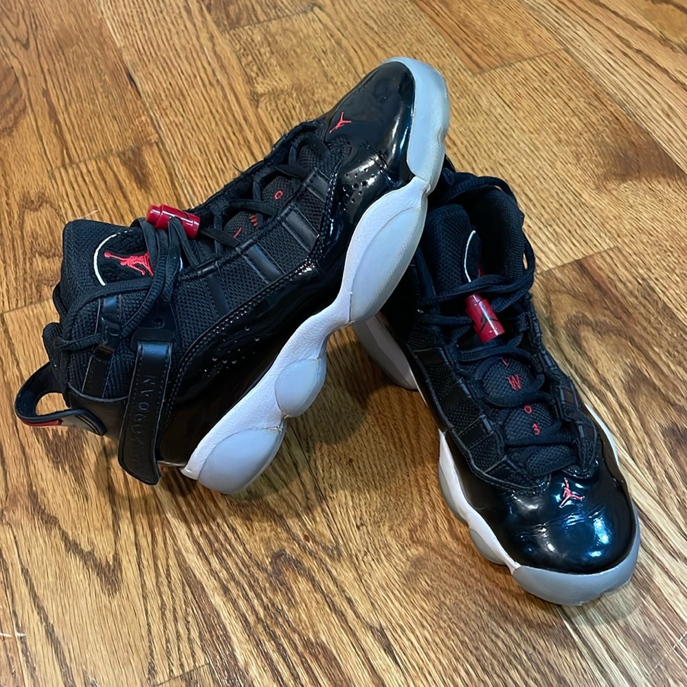 Jordan 6 Rings Black/Gym Red/White Sneakers. Size 3.5Y. Excellent Condition.